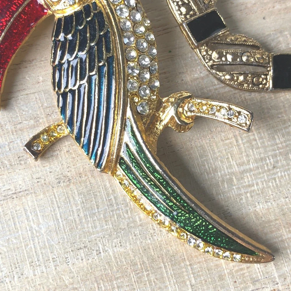Estate **vintage brooch